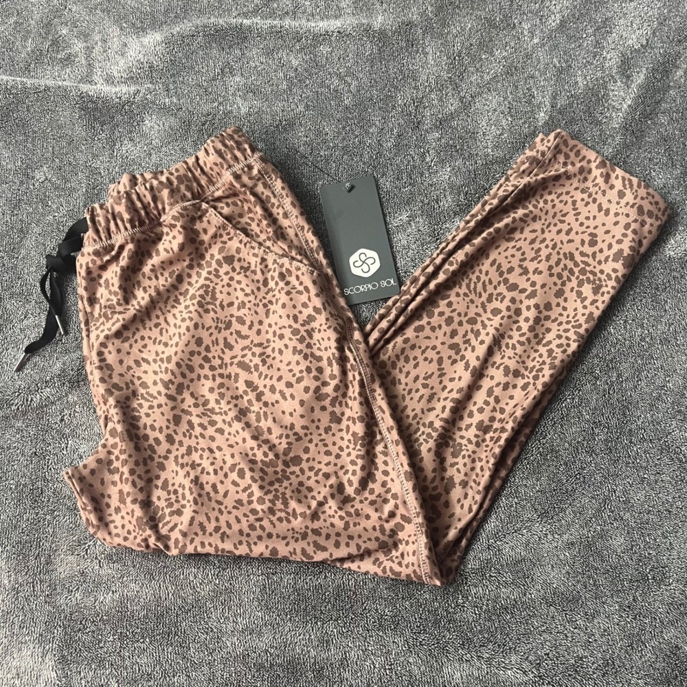 NWT Scorpio Sol Leopard Print Joggers Mauve Brown Drawstring Active Pants S